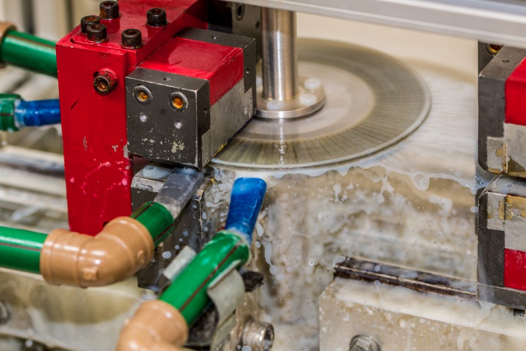 Motor termomagnético rotativo, projetado e construído no StreamLab.